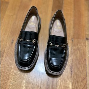 Sam Edelman barely worn loafers. Size 5.